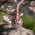Imari Pfeifenvase – Zwiebelförmige Miniaturvase, japanisches Porzellan, Meiji-Periode