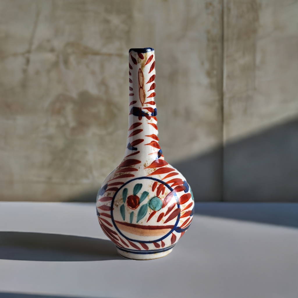 Imari Röhrenvase – Zwiebelförmige Miniaturvase, japanisches Porzellan, Meiji-Periode