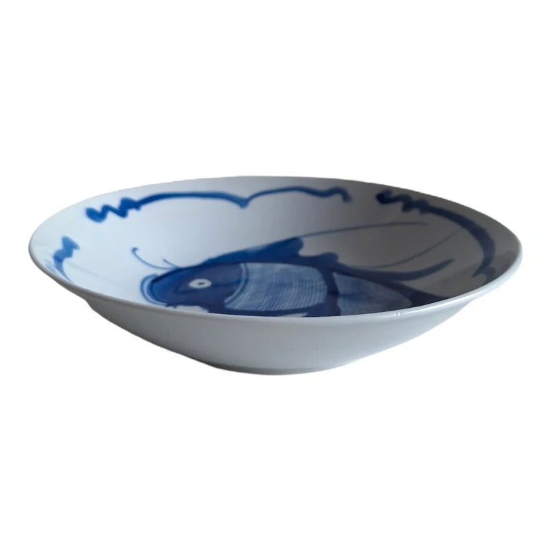 Koi-Karpfen-Schale | Blau-weißes Porzellan Ø 20,5 cm | Frühes 20. Jahrhundert