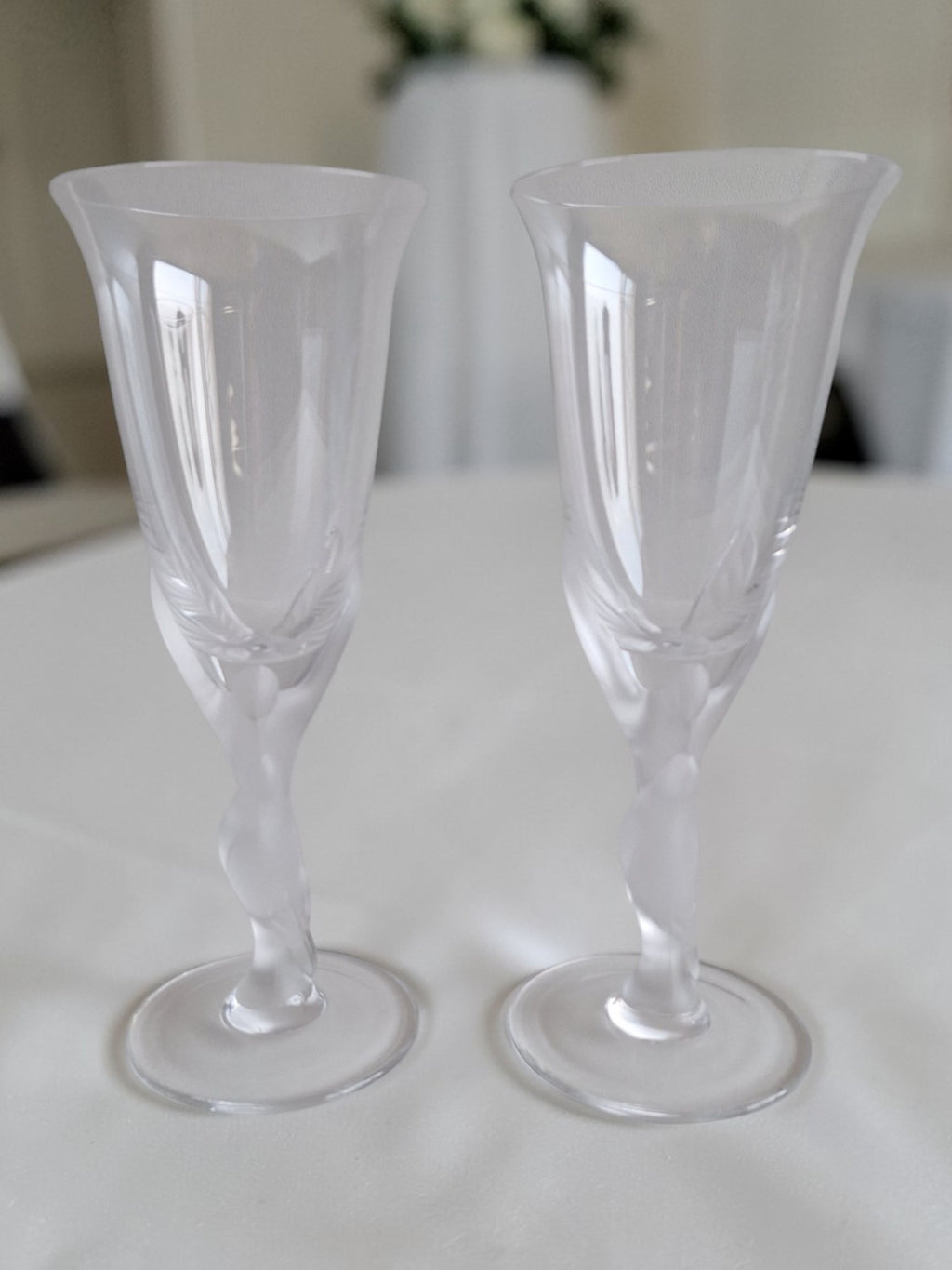 Igor Carl Fabergé 'Kissing Doves' Champagnergläser | 2er-Set | Sammlerstücke