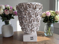 PTMD Collection Porzellanvase | Weiß mit Rosenmotiv | 25,5 cm