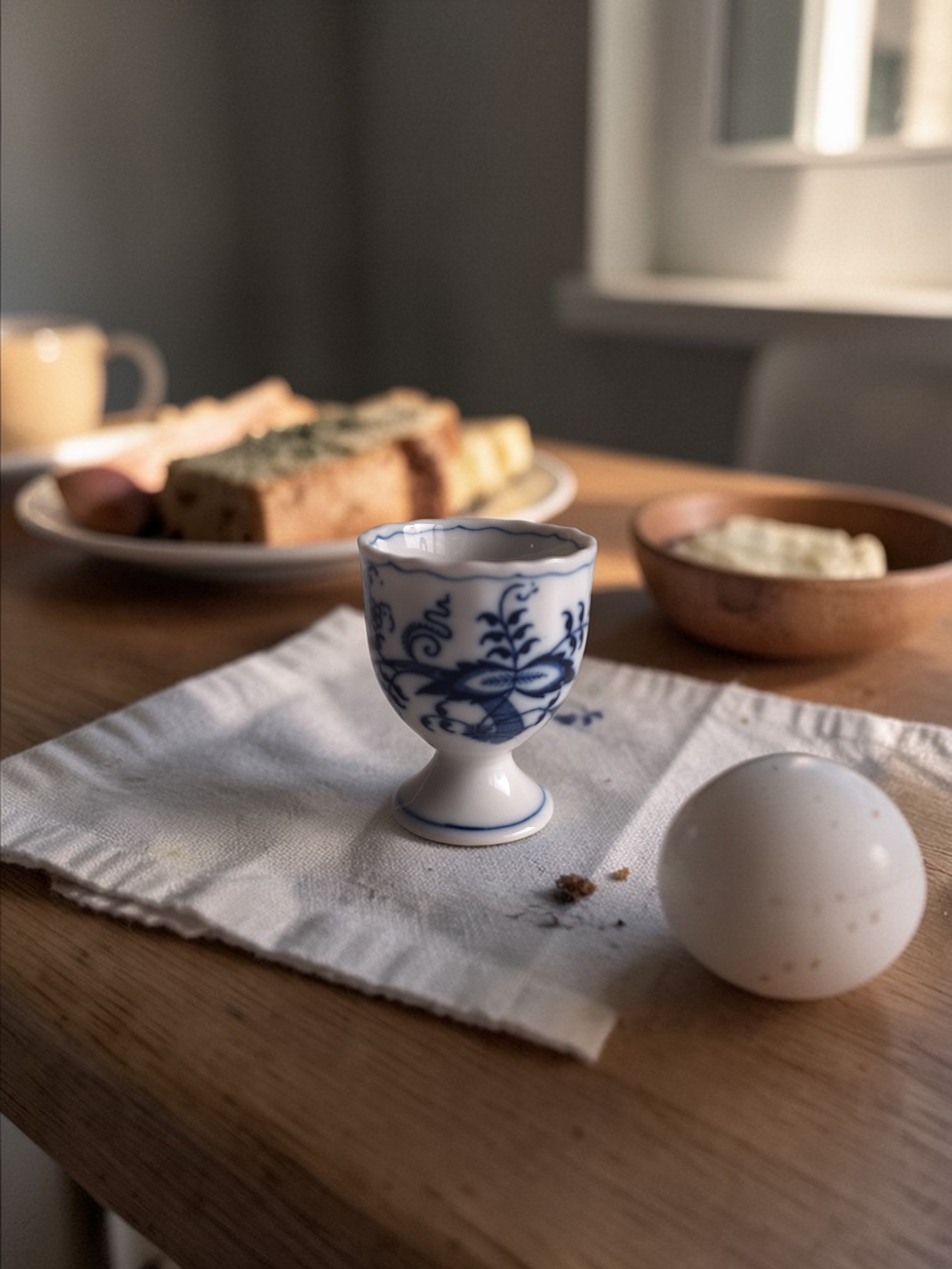 Blue Danube Eierbecher | Zwiebelmuster | Blau-Weiß Porzellan