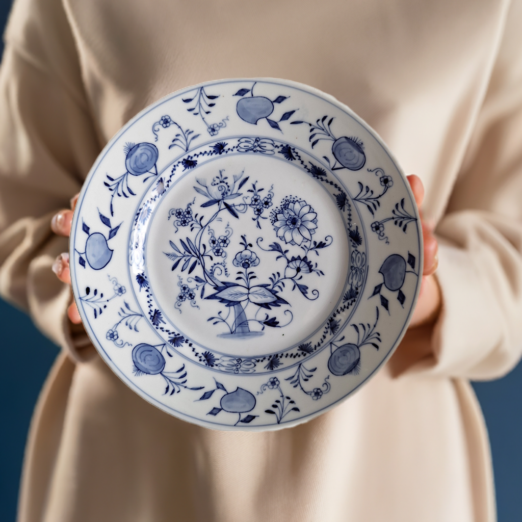 Louis Regout Mosa Teller | Zwiebelmuster Dekor | Maastrichter Porzellan | Ø 21,7 cm