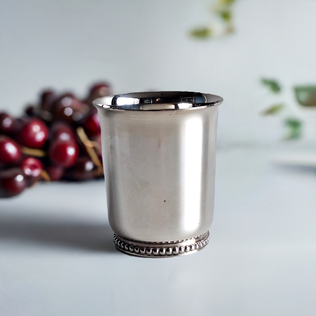 Keltum versilberter Geburtsbecher