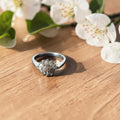 Vintage zilverkleurige rozetring met bloemvormige clusterzetting van strass-steentjes, binnenmaat 18,5 mm
