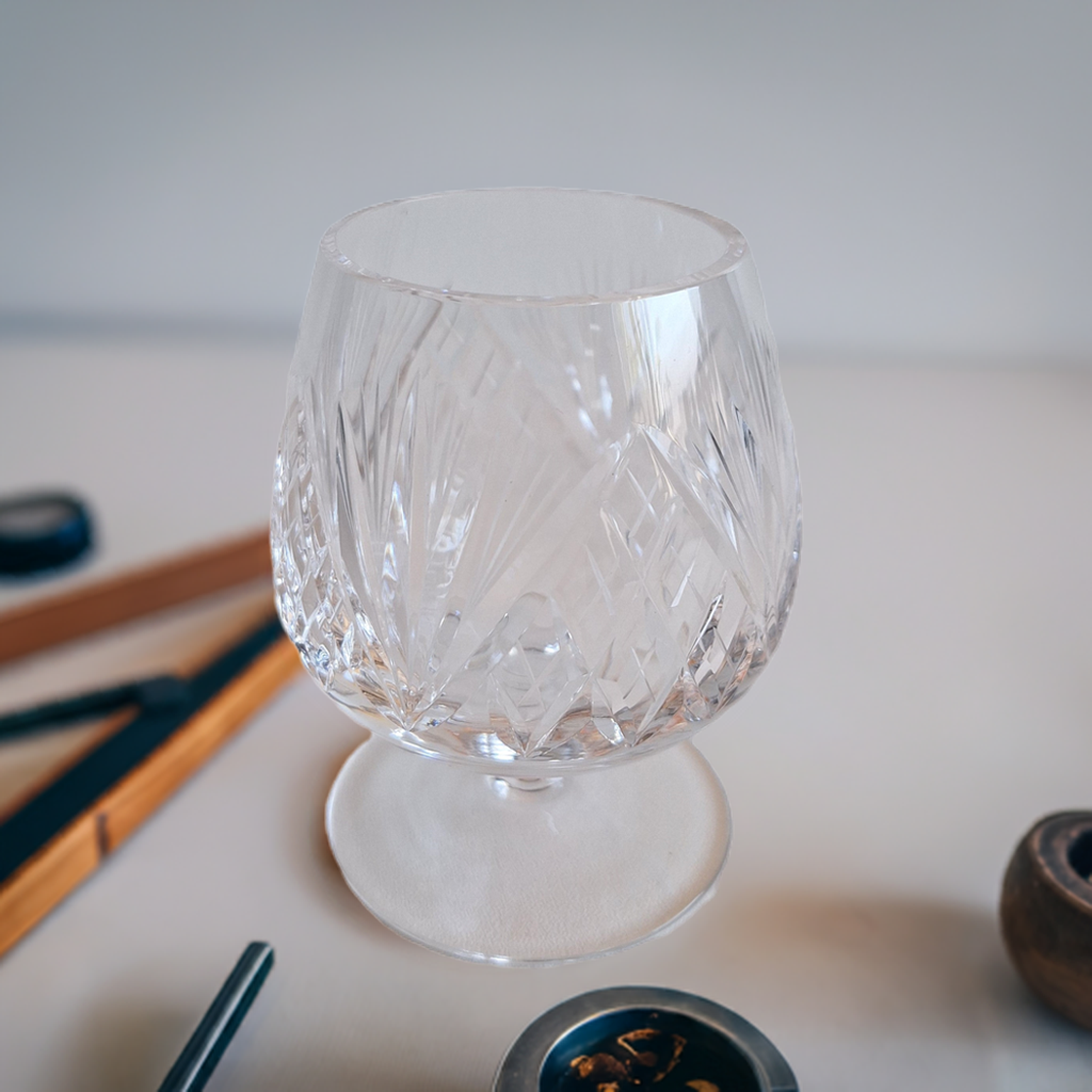 Kristall Cognac- oder Brandyglas | Geschliffenes Motiv | H. 9,5 cm