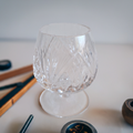 Kristall Cognac- oder Brandyglas | Geschliffenes Motiv | H. 9,5 cm
