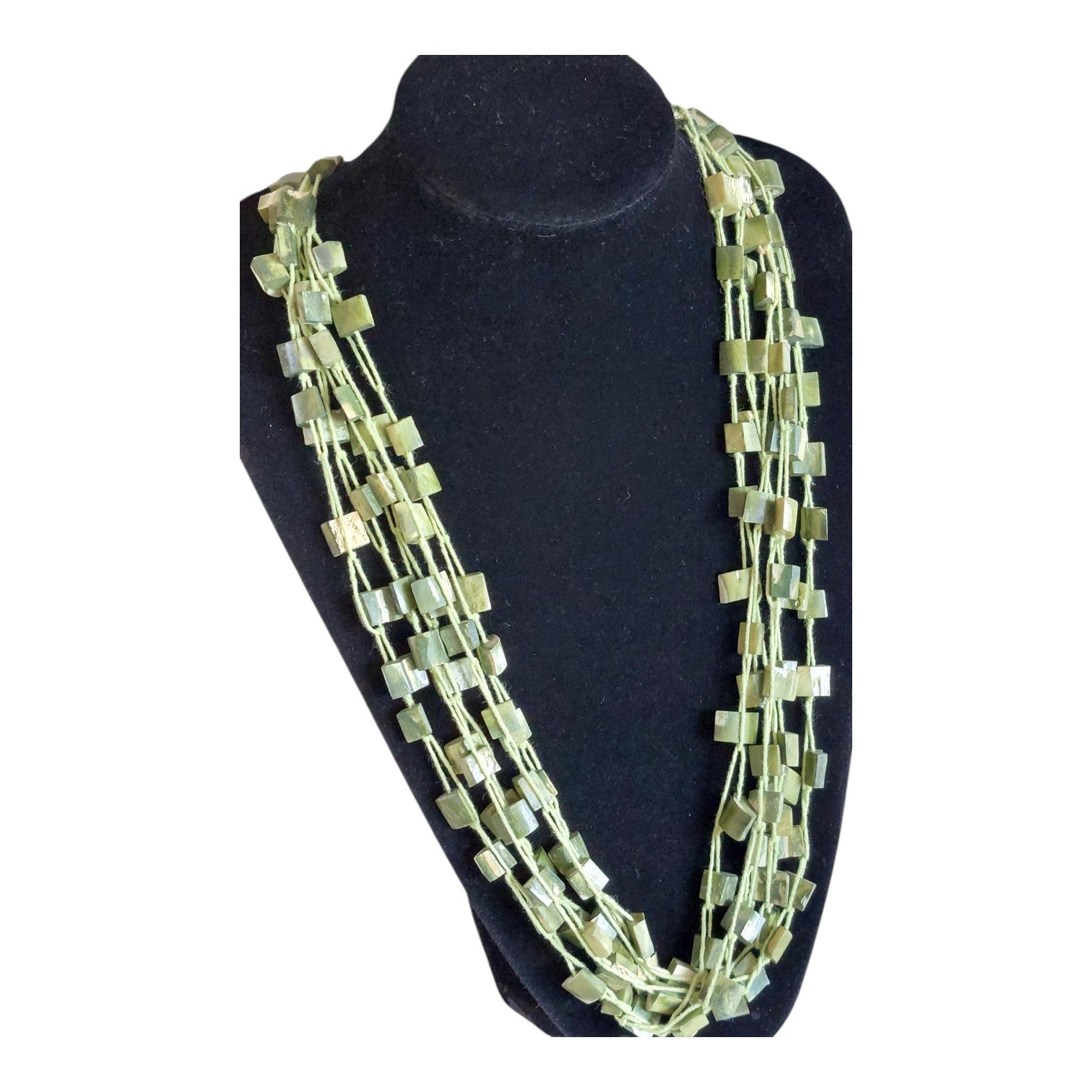 Grüne mehrreihige Perlenkette — Retro-Stil, 96 cm