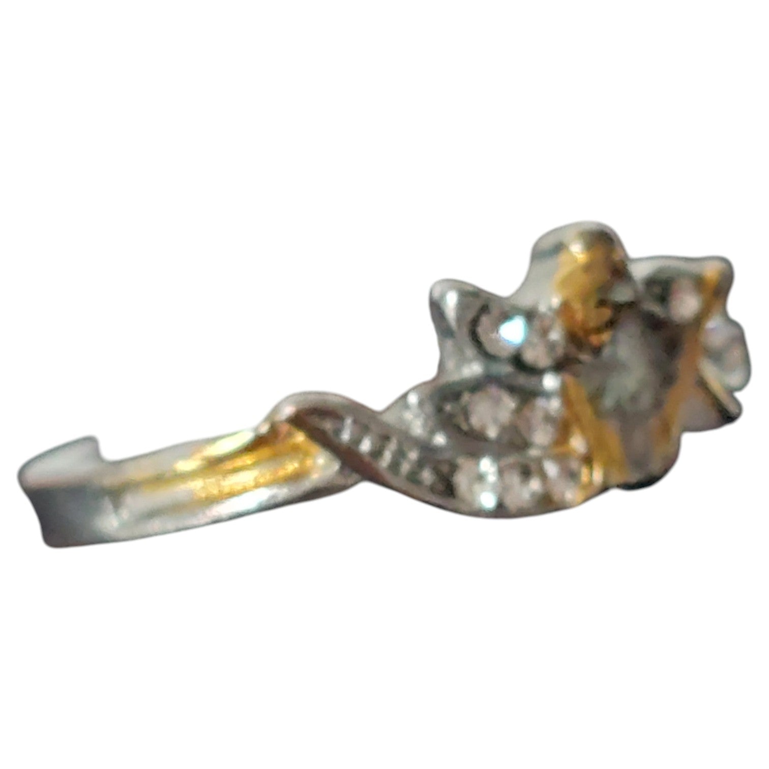 Vintage damesring - tweekleurig feeënring met figuurtje en strass