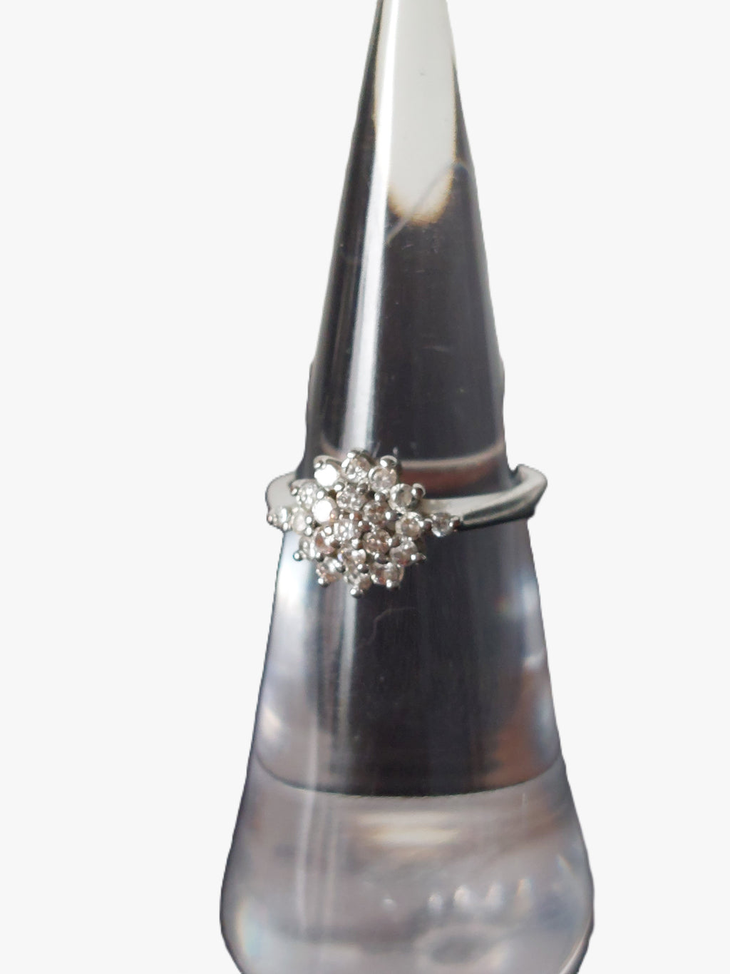 Vintage damesring - zilverkleurig rozet met strass in bloemmotief