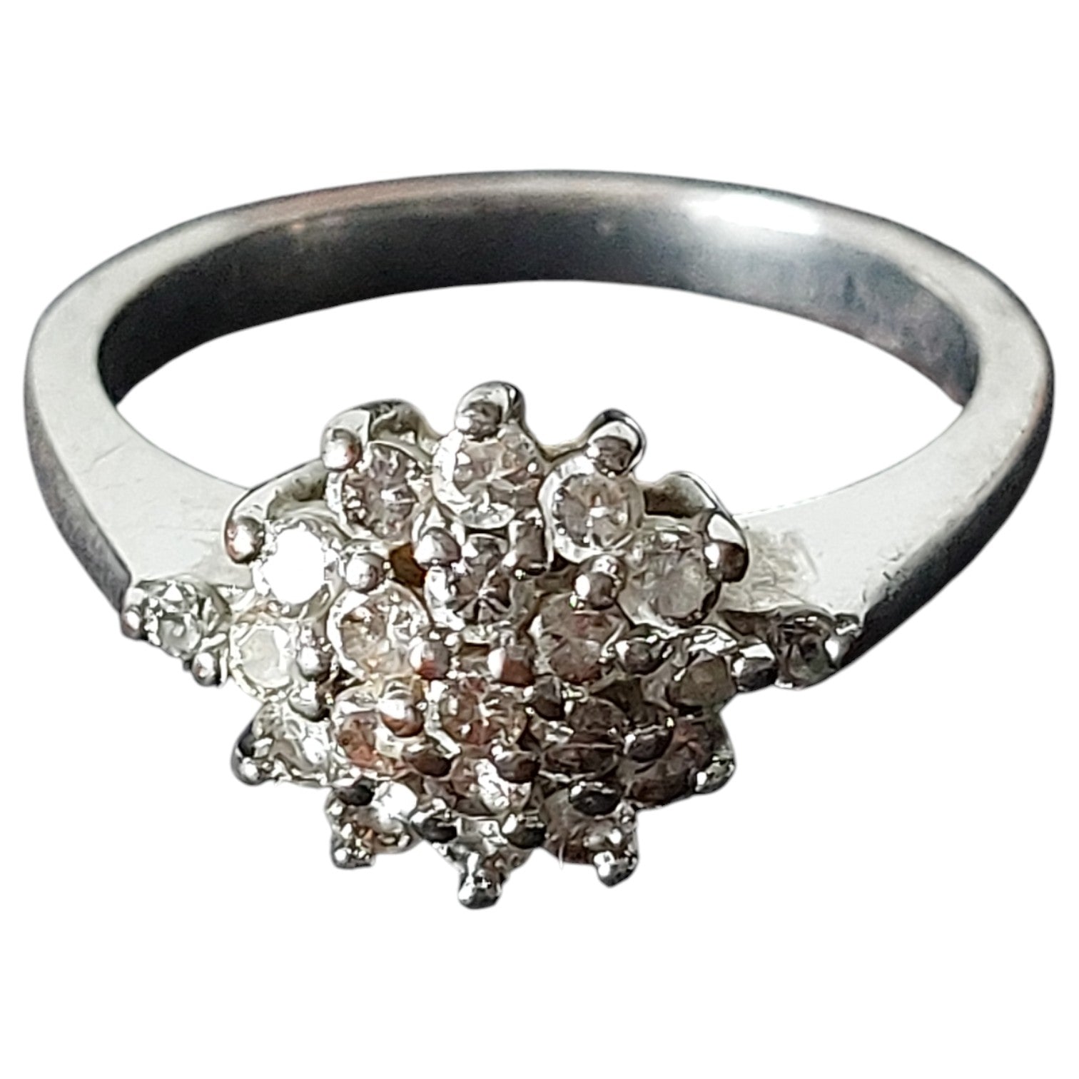 Vintage damesring - zilverkleurig rozet met strass in bloemmotief