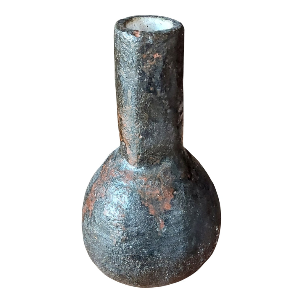 Studiokeramik Vase | Signiert G.J. | Braunes Email mit weißer Innenseite | 22 cm