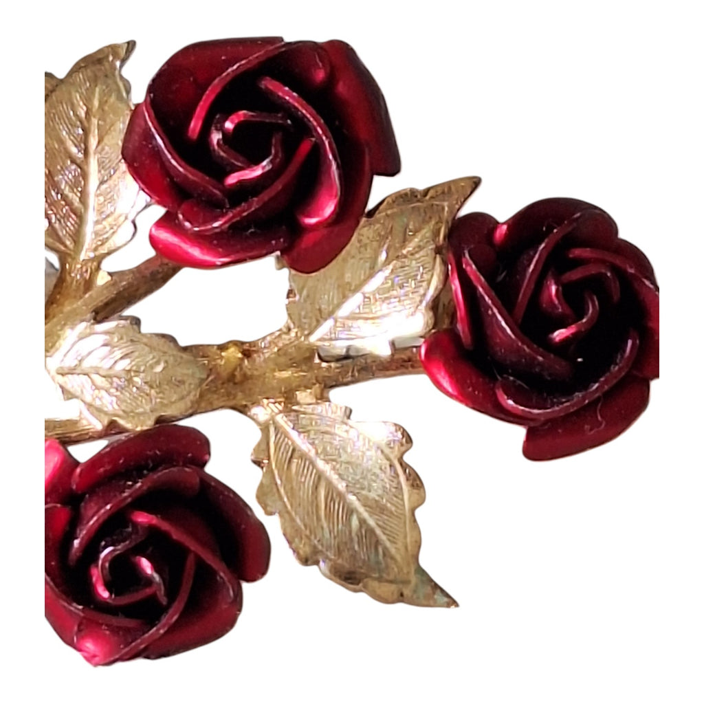 Goldfarbene Blumenbrosche — Modeschmuck aus den 80er Jahren