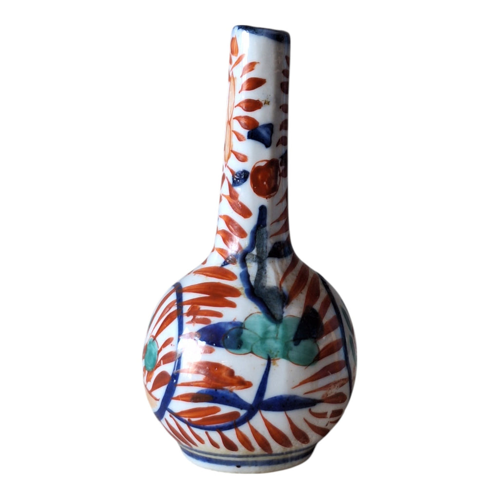 Imari Pfeifenvase – Zwiebelförmige Miniaturvase, japanisches Porzellan, Meiji-Periode