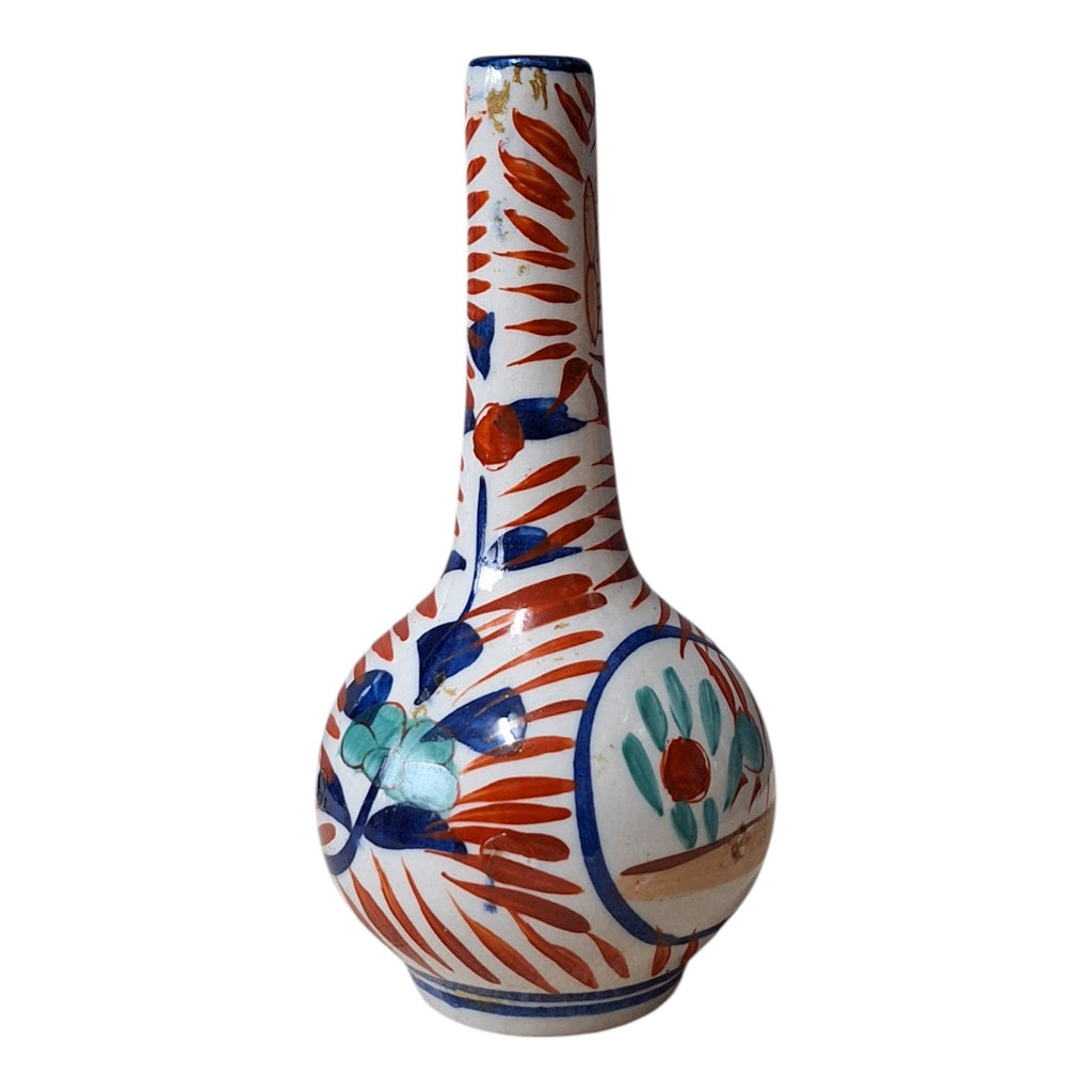 Imari Pfeifenvase – Eulenähnliche Miniaturvase, Japanisches Porzellan, Meiji-Zeit