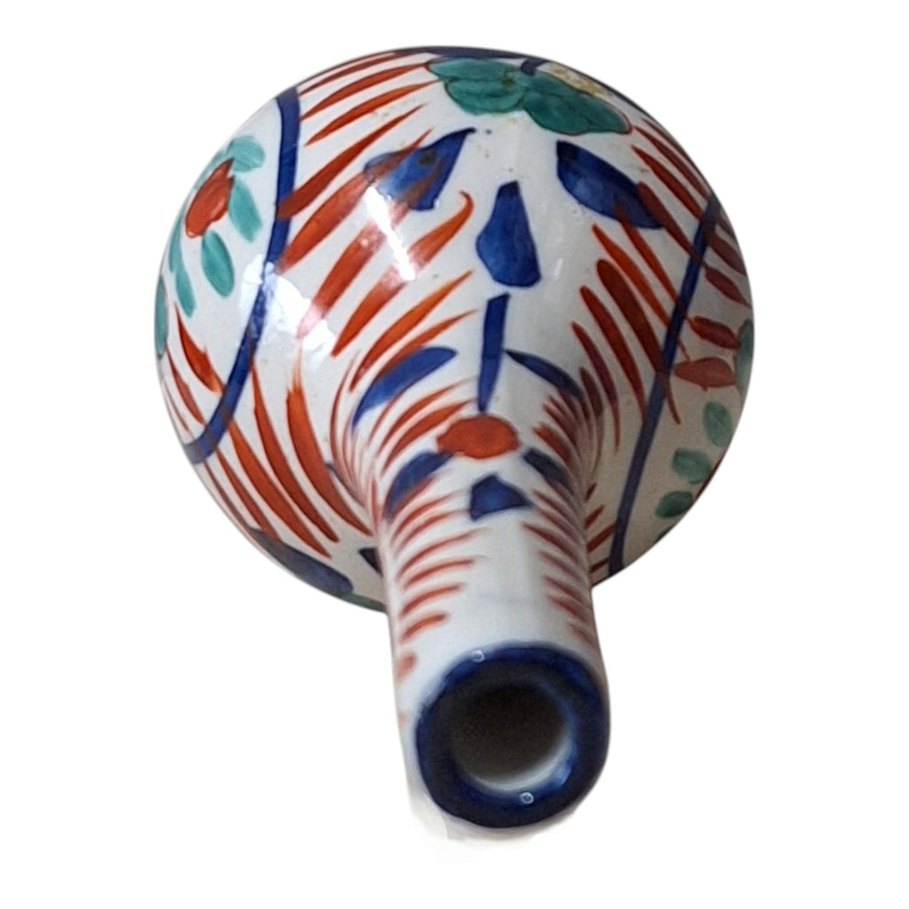 Imari Pfeifenvase – Eulenähnliche Miniaturvase, Japanisches Porzellan, Meiji-Zeit