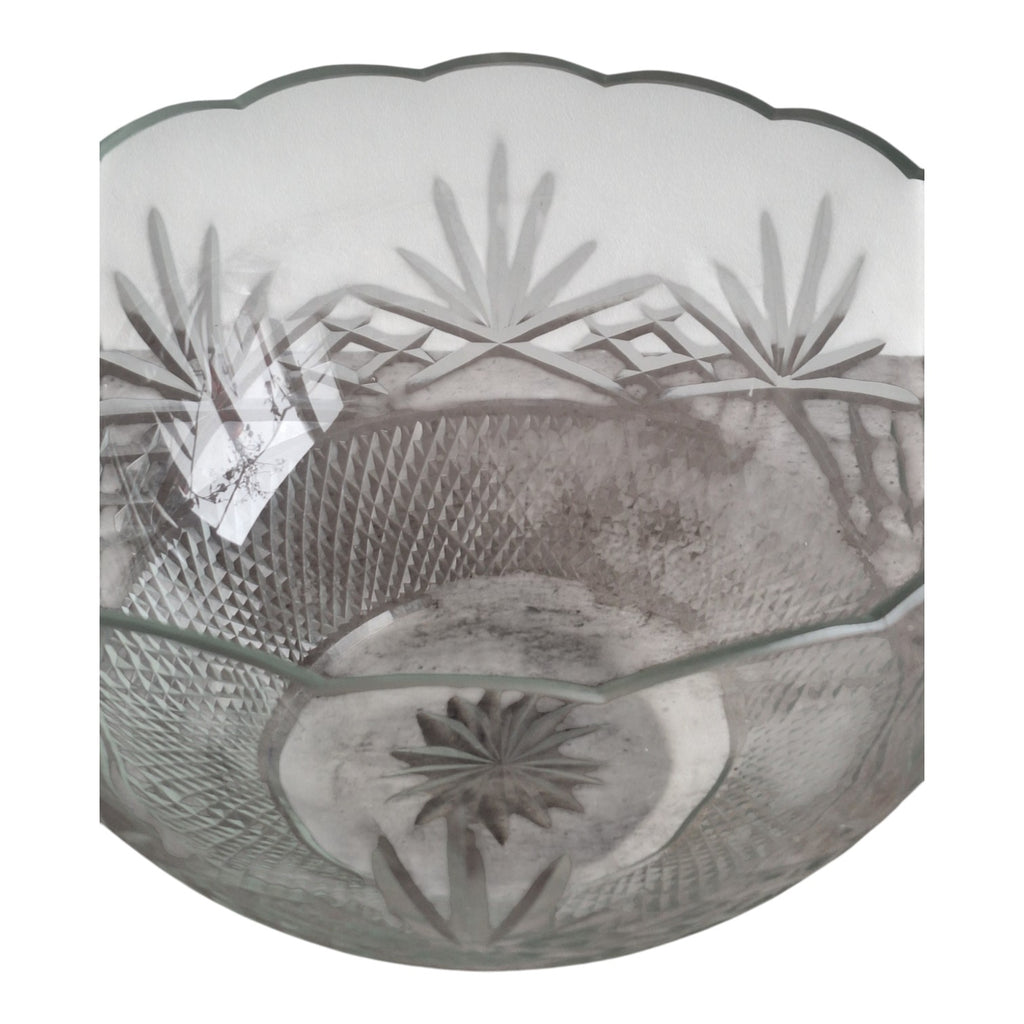 Lead Crystal Bowl Ø 22.5 cm | 1960s | Clear Cut Crystal
