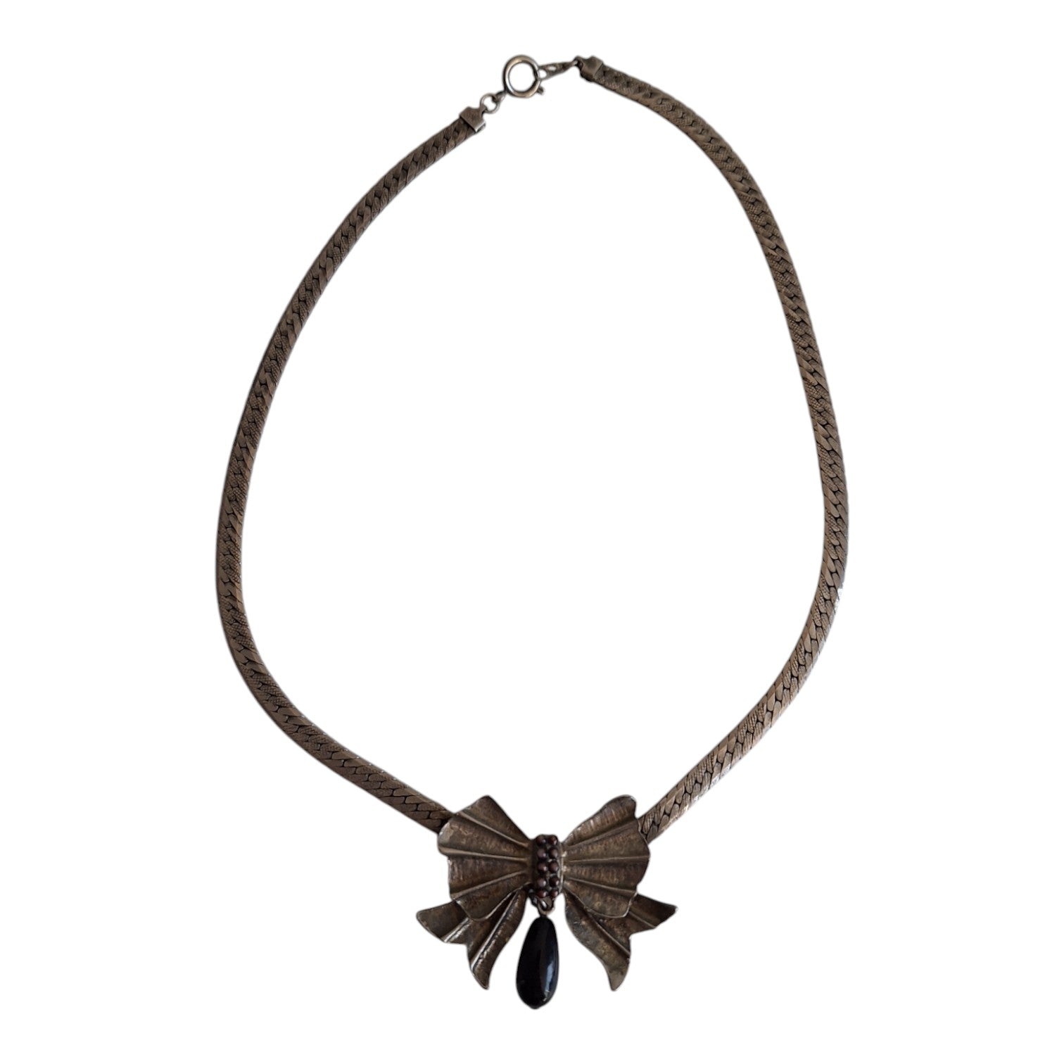 Silver-coloured necklace with pendant