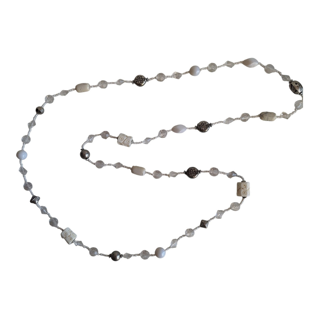 Lange dubbelstrengige vintage kralenketting wit en transparant