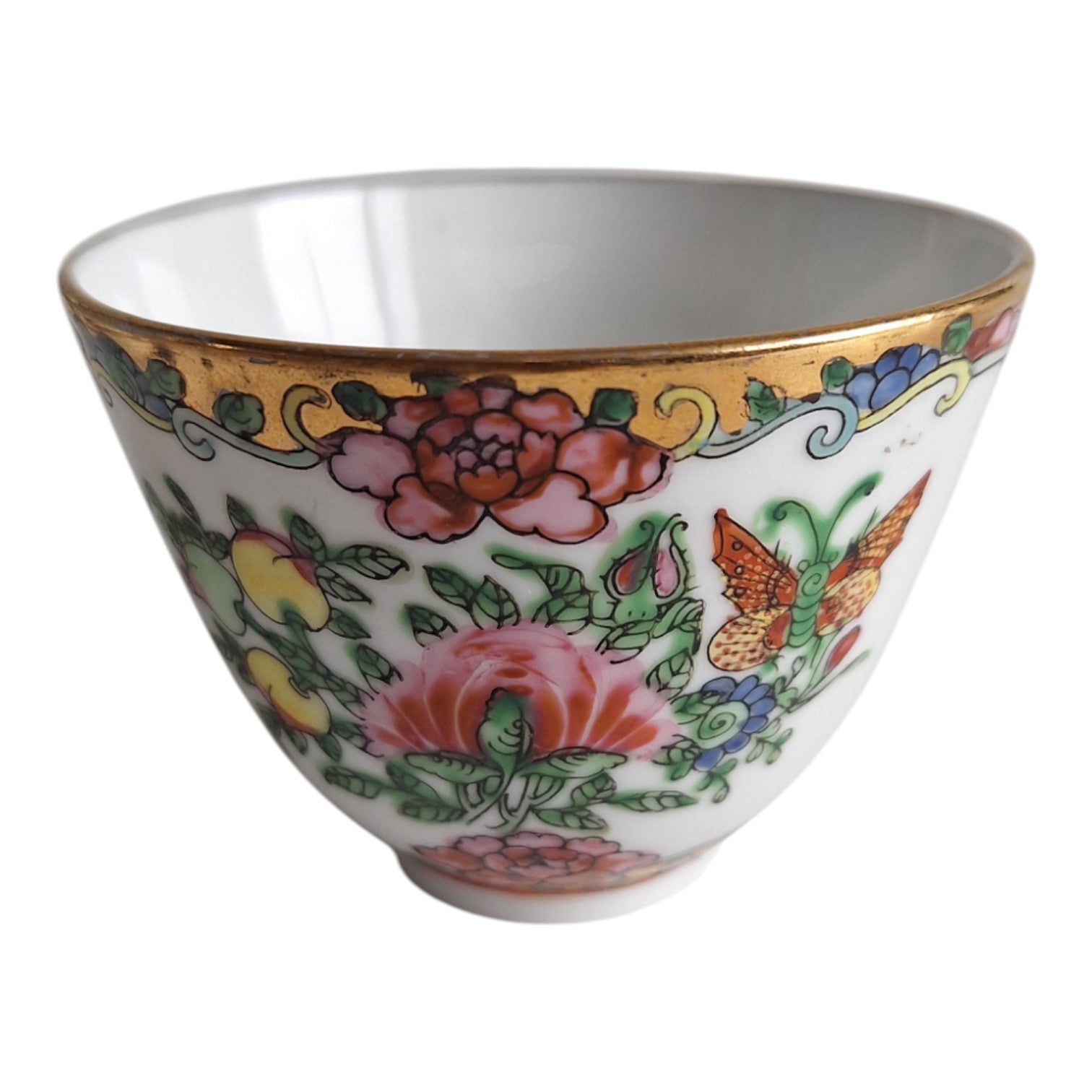 Chinesische kantonesische Tasse und Untertasse mit Blumenmotiven & Schmetterlingen – 1960er Jahre