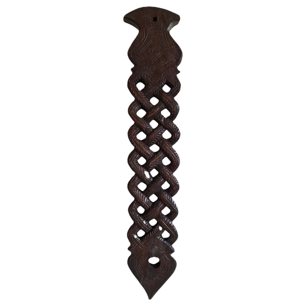 Handgeschnitzter Holzlöffelhalter – Wanddekoration, Indien, ca. 1900–1940