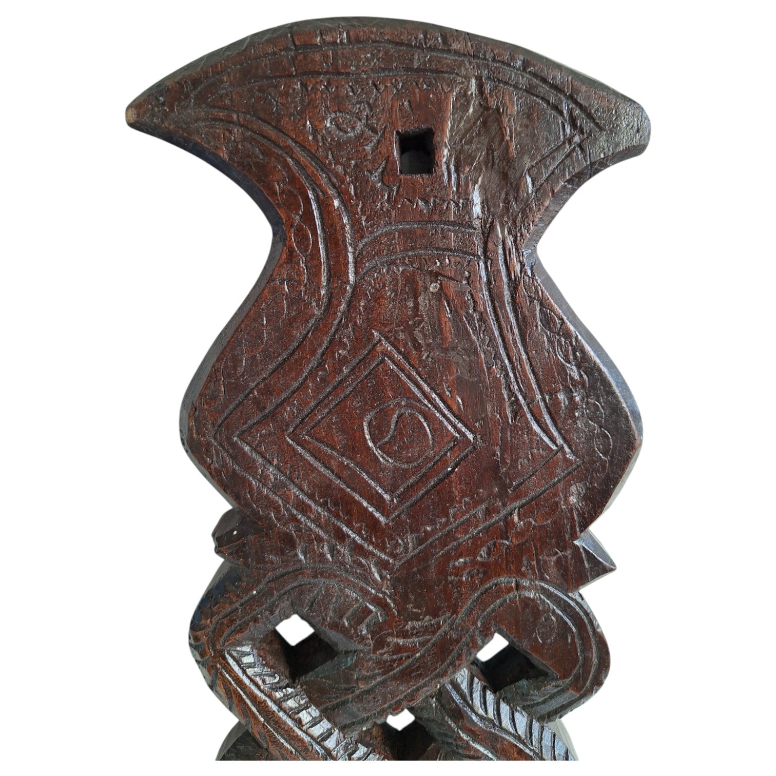 Handgeschnitzter Holzlöffelhalter – Wanddekoration, Indien, ca. 1900–1940