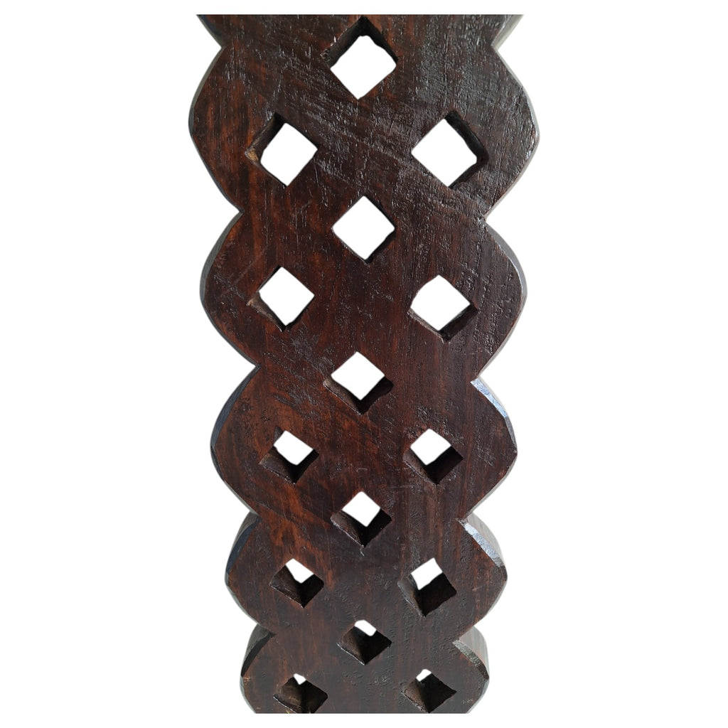 Handgeschnitzter Holzlöffelhalter – Wanddekoration, Indien, ca. 1900–1940