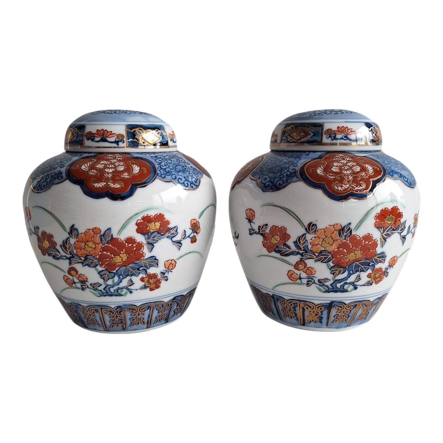 Set aus zwei Gold Imari Ingwertöpfen – Japanisches Porzellan, 15 cm