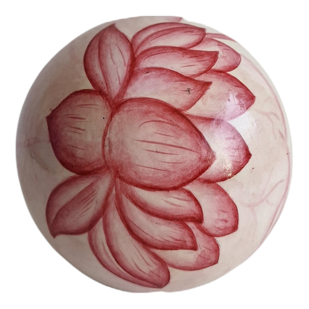 Eine runde Keramikkugel Ø 10 cm mit Blumenmotiv