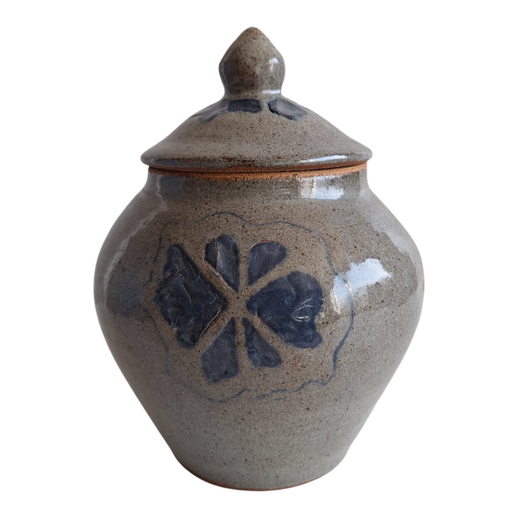 Steingut Deckelgefäß | Signiert Alida Cornelia Spence (ACS) | Blumenmotiv | 23 cm