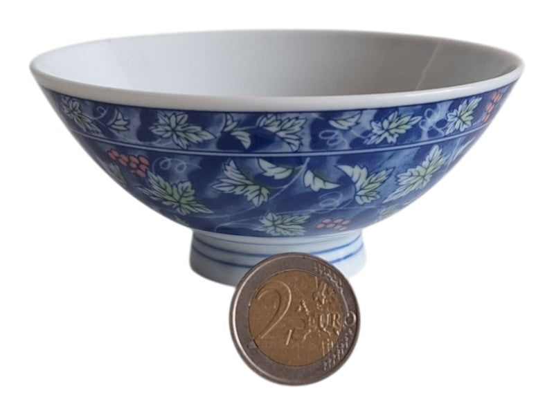 Japanische Porzellanschale für Reis | Pfingstrosenmotiv Blau-Weiß | Gemarkt