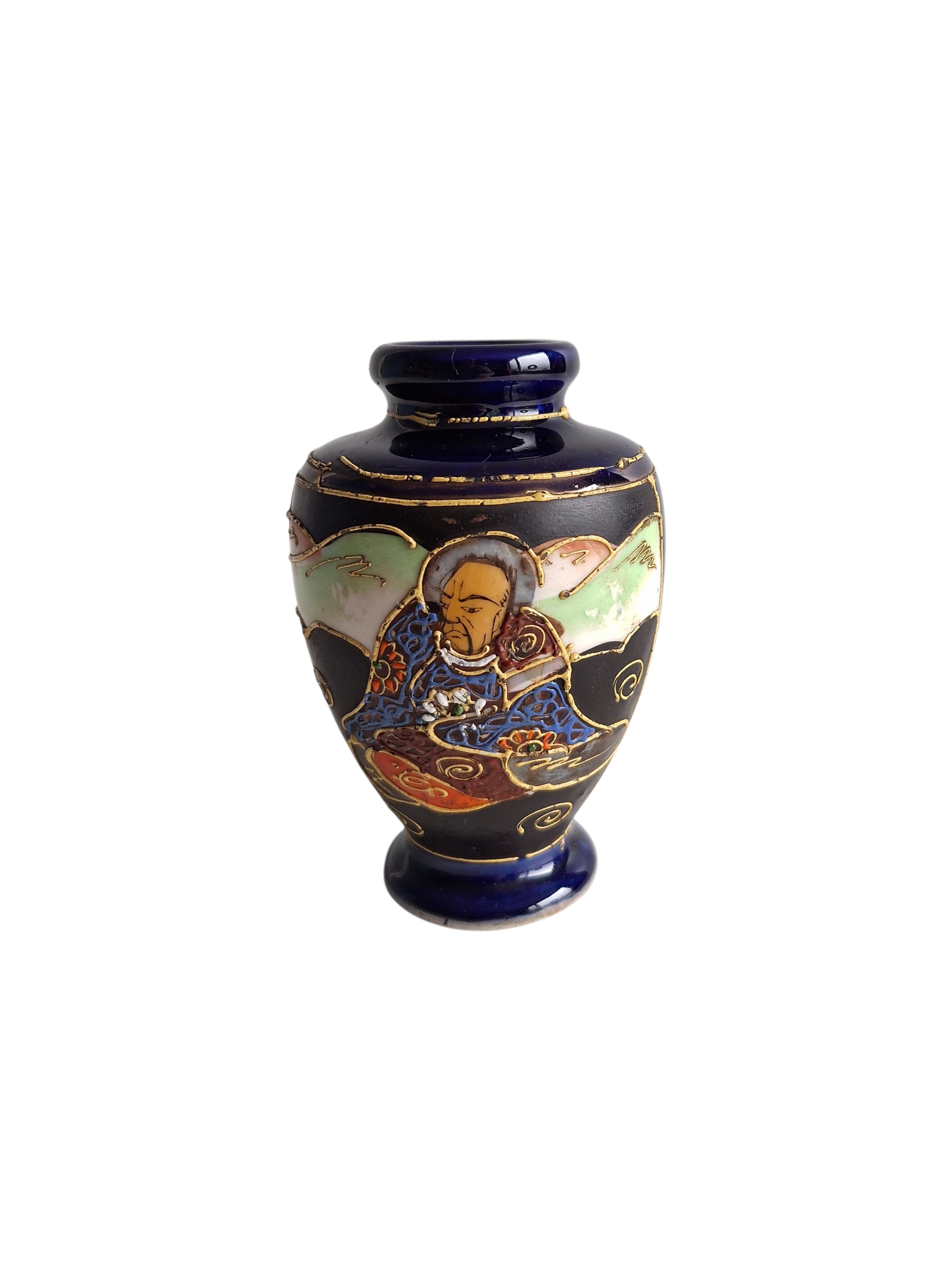 Japanese Satsuma Vase with Dark Blue Glaze & Gold Accents – Meiji Period