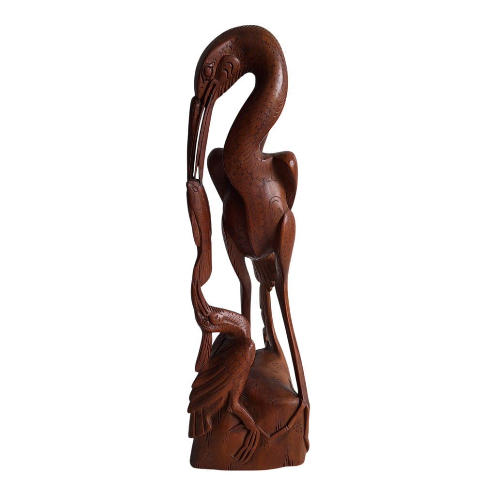Reiher mit Jungtier – Balinesische handgeschnitzte Holzfigur (29,5 cm)