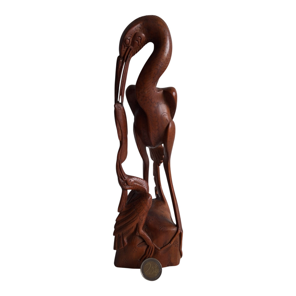 Reiher mit Jungtier – Balinesische handgeschnitzte Holzfigur (29,5 cm)