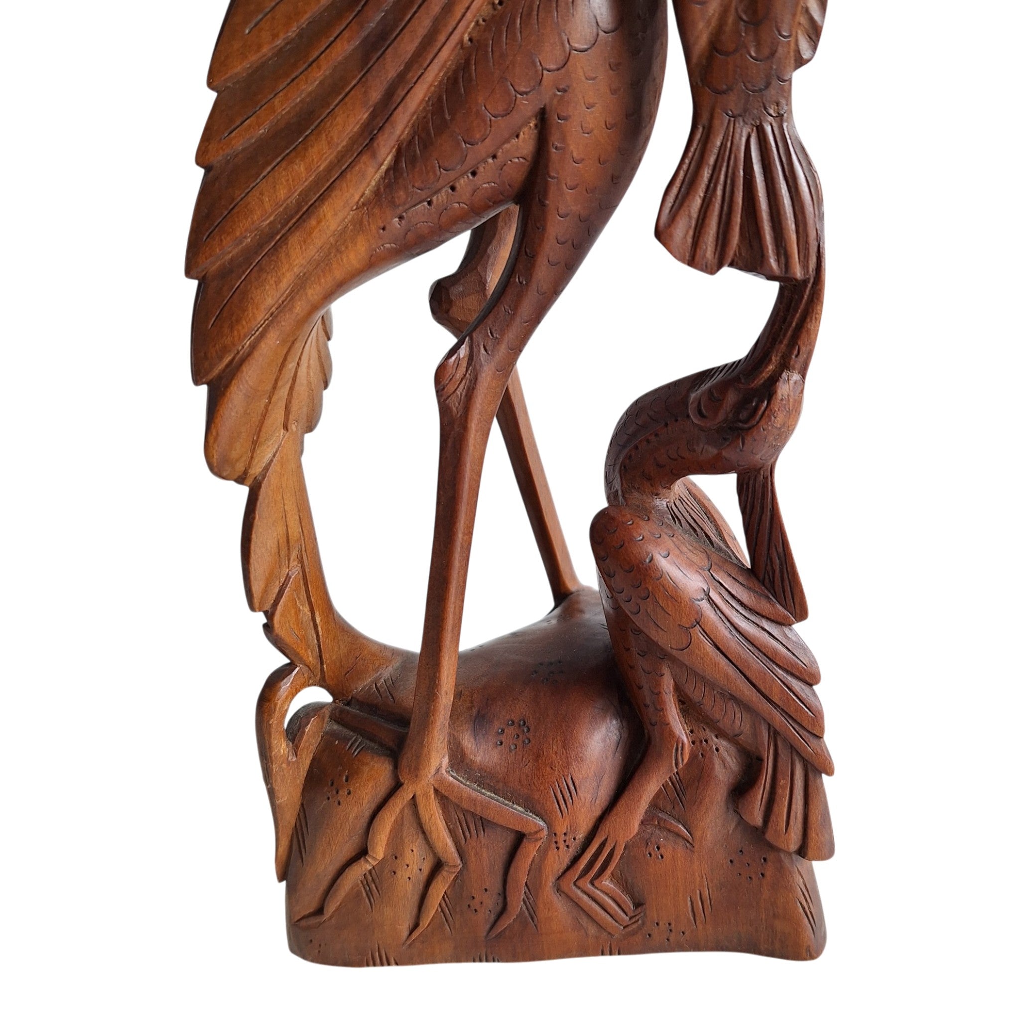 Reiher mit Jungtier – Balinesische handgeschnitzte Holzfigur (29,5 cm)