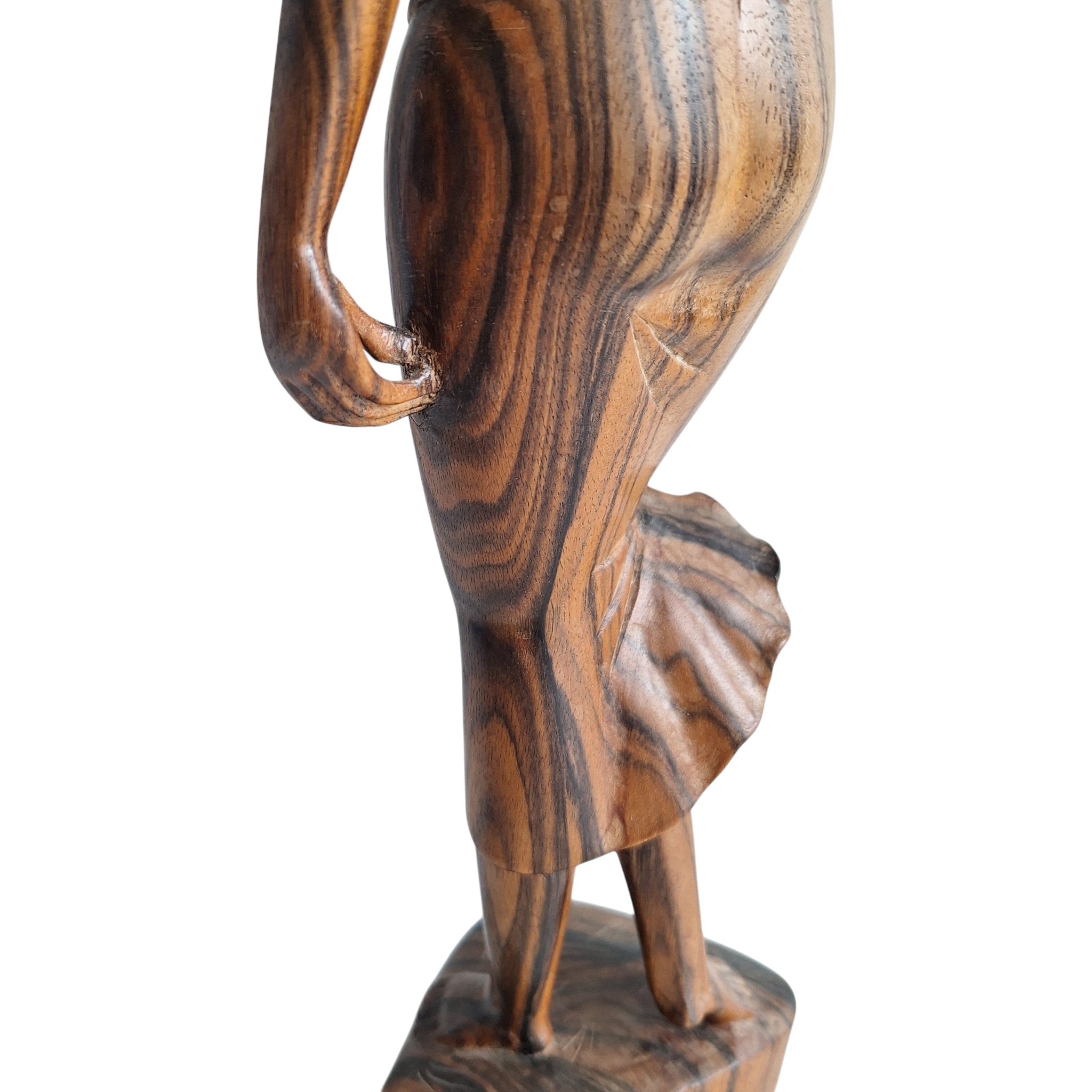 Balinesische Frau mit Obstkorb auf dem Kopf – handgeschnitzte Holzfigur (40,5 cm)