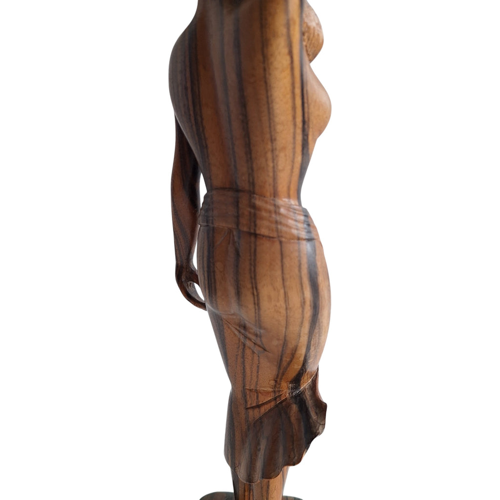 Balinesische Frau mit Obstkorb auf dem Kopf – handgeschnitzte Holzfigur (40,5 cm)