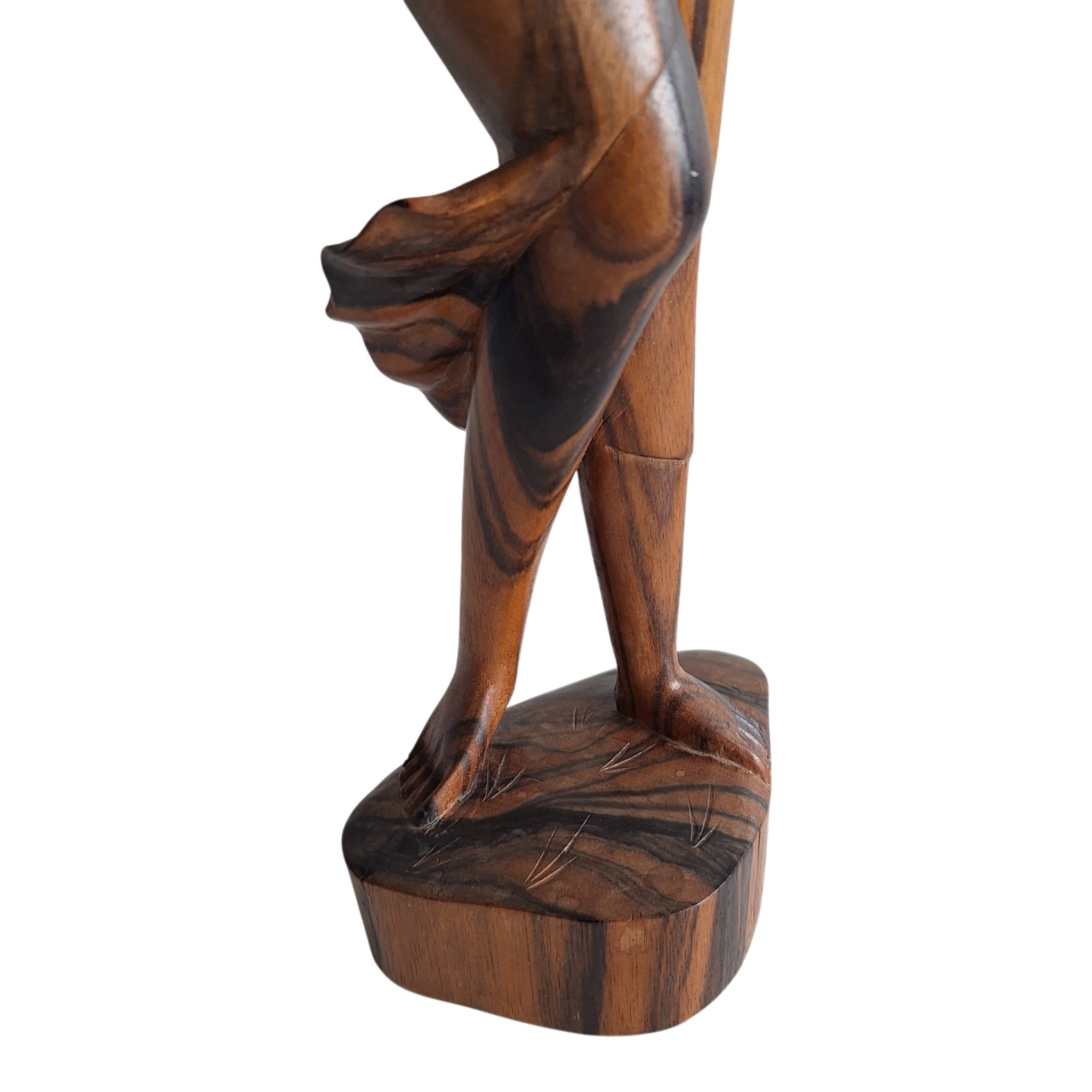 Balinesische Frau mit Obstkorb auf dem Kopf – handgeschnitzte Holzfigur (40,5 cm)