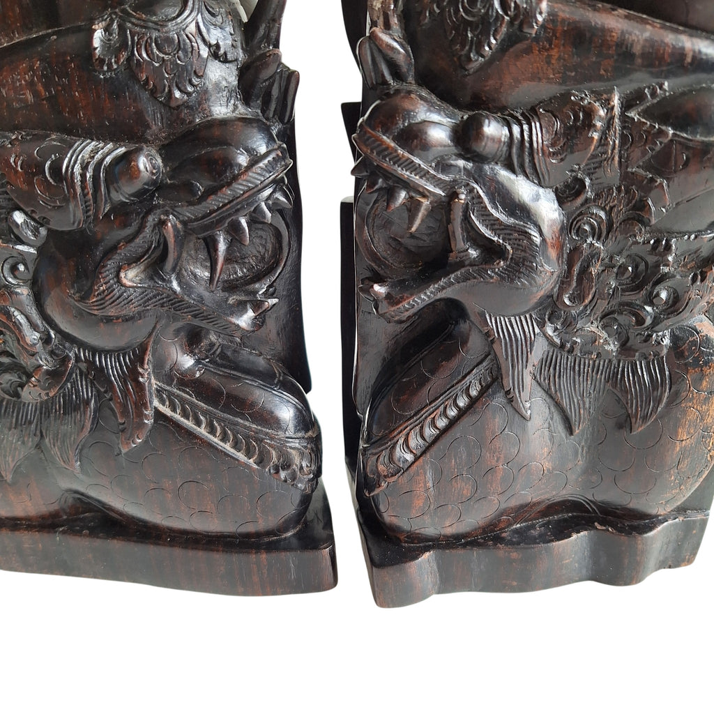 Balinesische Holzbuchstützen Rama und Garuda – handgeschnitzt, 31,5 cm