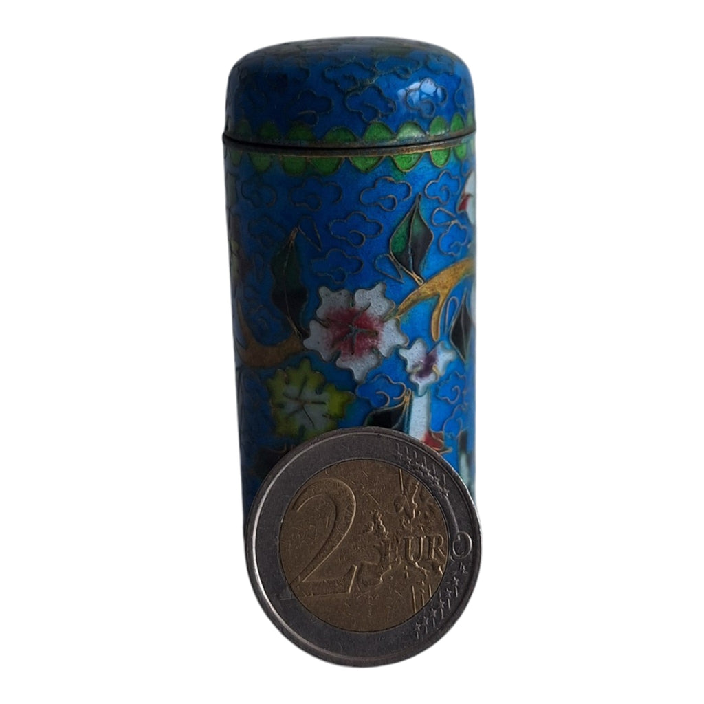 Blaues zylindrisches Cloisonné-Pillendöschen