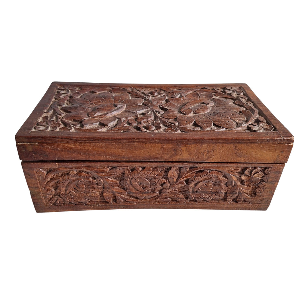 Handgeschnitzte Schmuckschatulle aus Holz Indien mit Blumenmuster