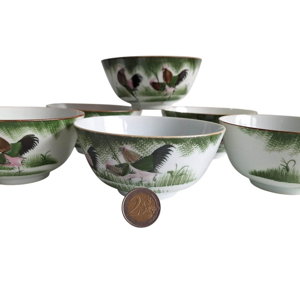 Set van 6 Antieke Chinese porseleinen kommen, vaak aangeduid als "haan-kommen" (of Ji Gong Wan)