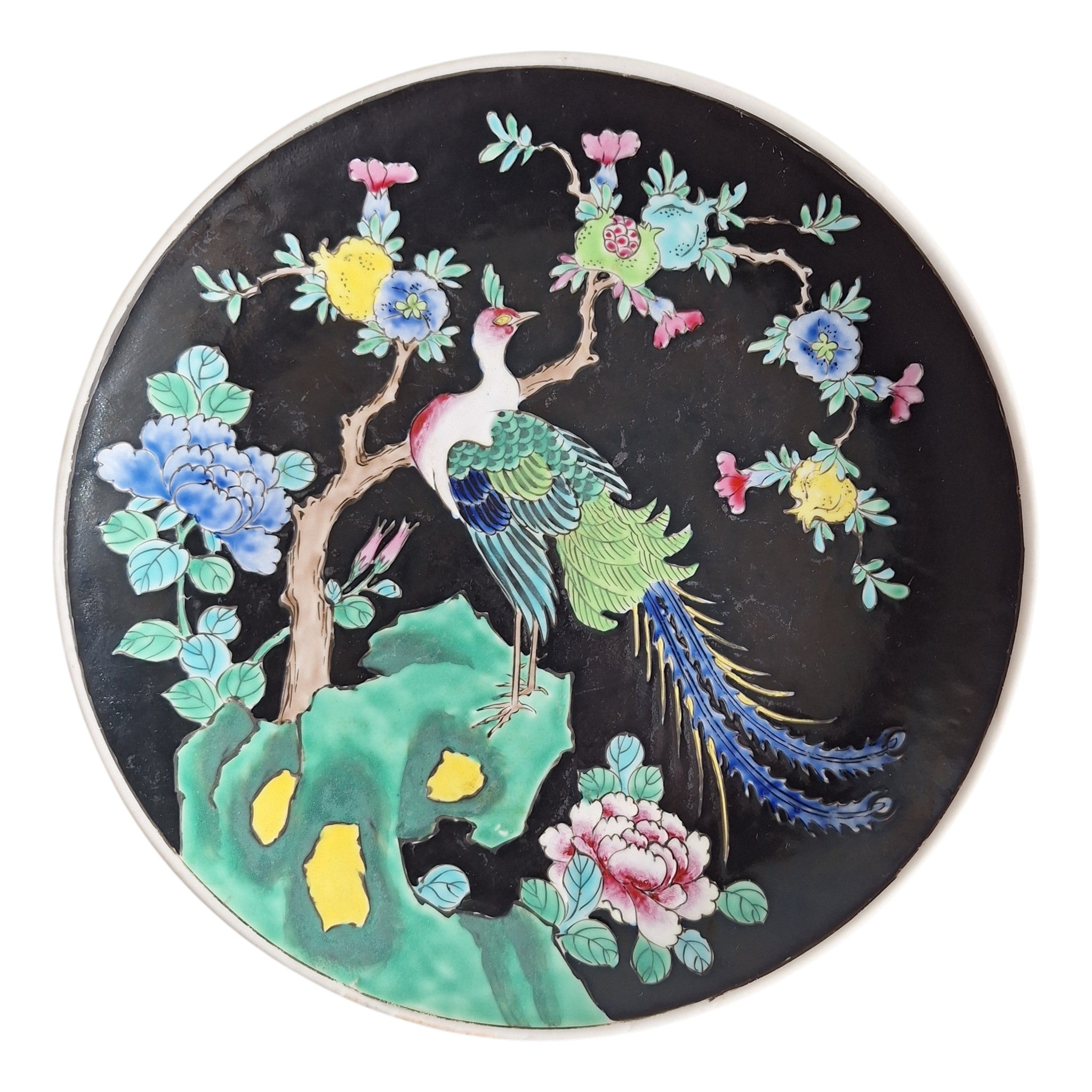 Arita Porzellanteller – Famille Noir, Pfau & Pfingstrose, Meiji/Taisho-Zeit
