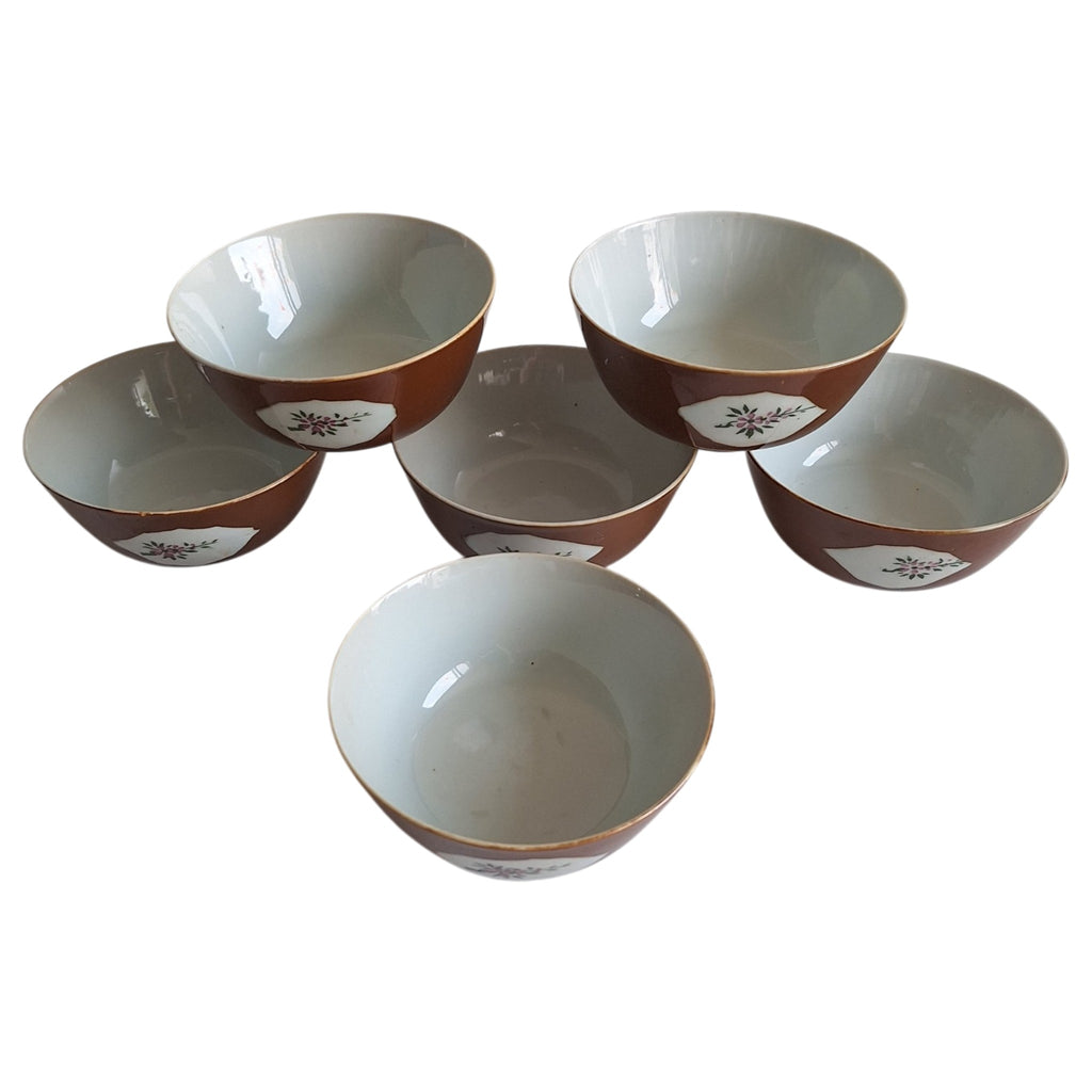 Set van 6 Chinese Café au Lait Kommen – Batavia Porselein, Qianlong-periode