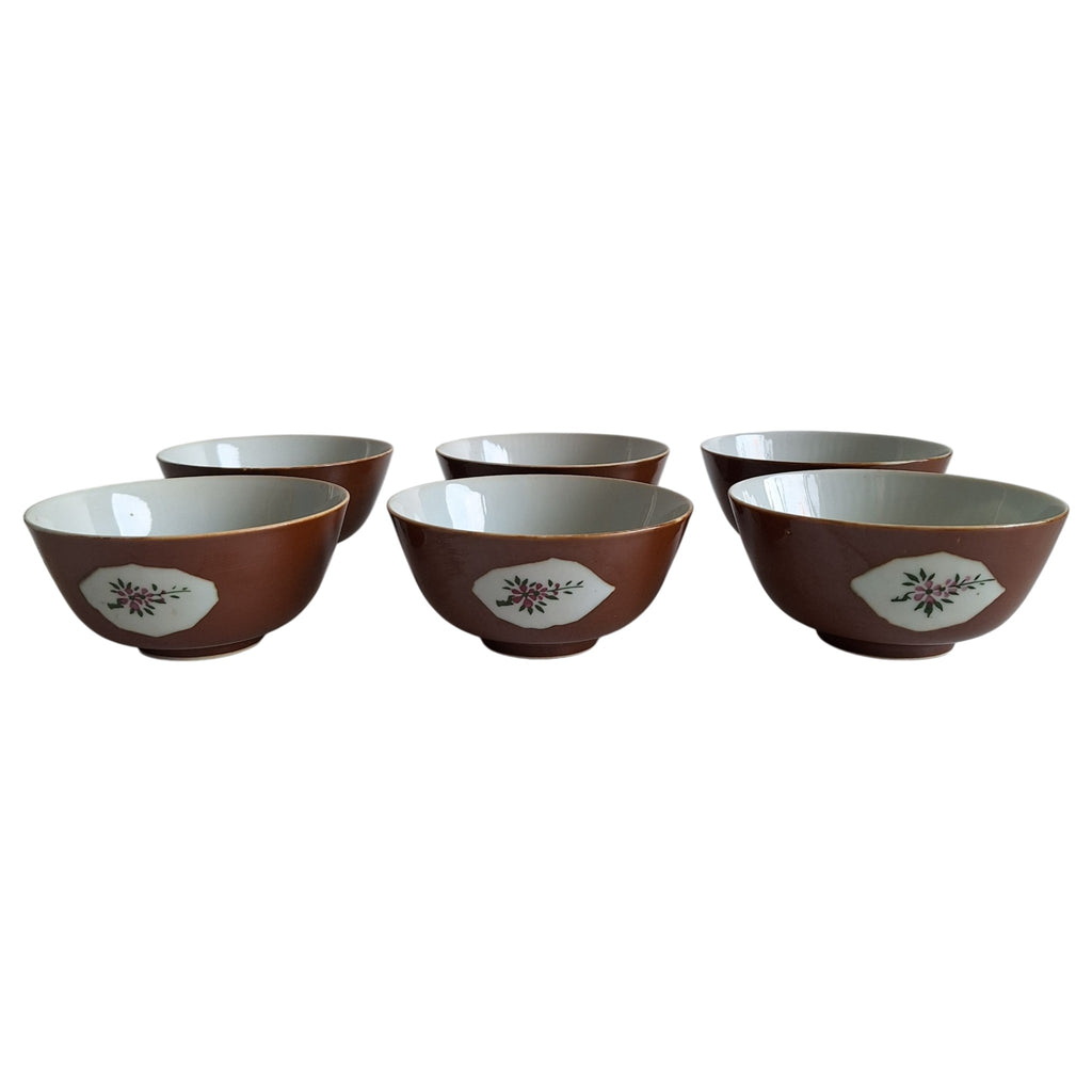 Set van 6 Chinese Café au Lait Kommen – Batavia Porselein, Qianlong-periode