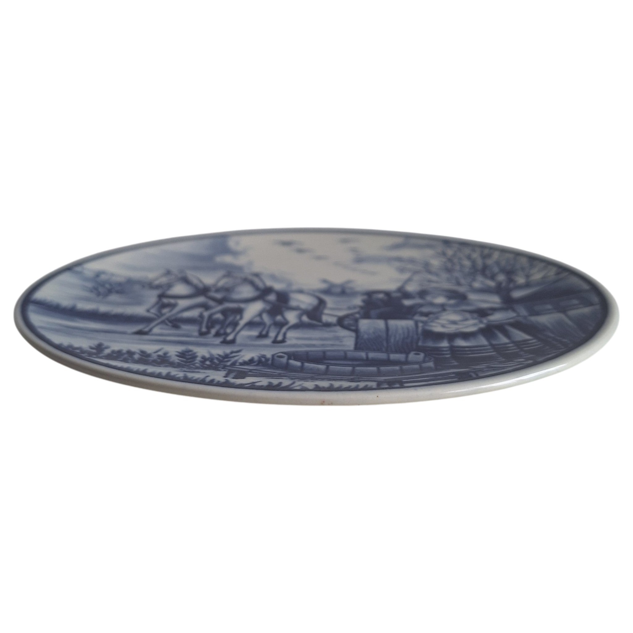 Royal Delfts Blauw Wandbord – Nederlands Landschap, Vier Jaargetijden Serie