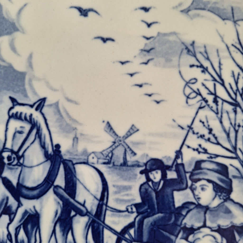 Royal Delfts Blauw Wandbord – Nederlands Landschap, Vier Jaargetijden Serie