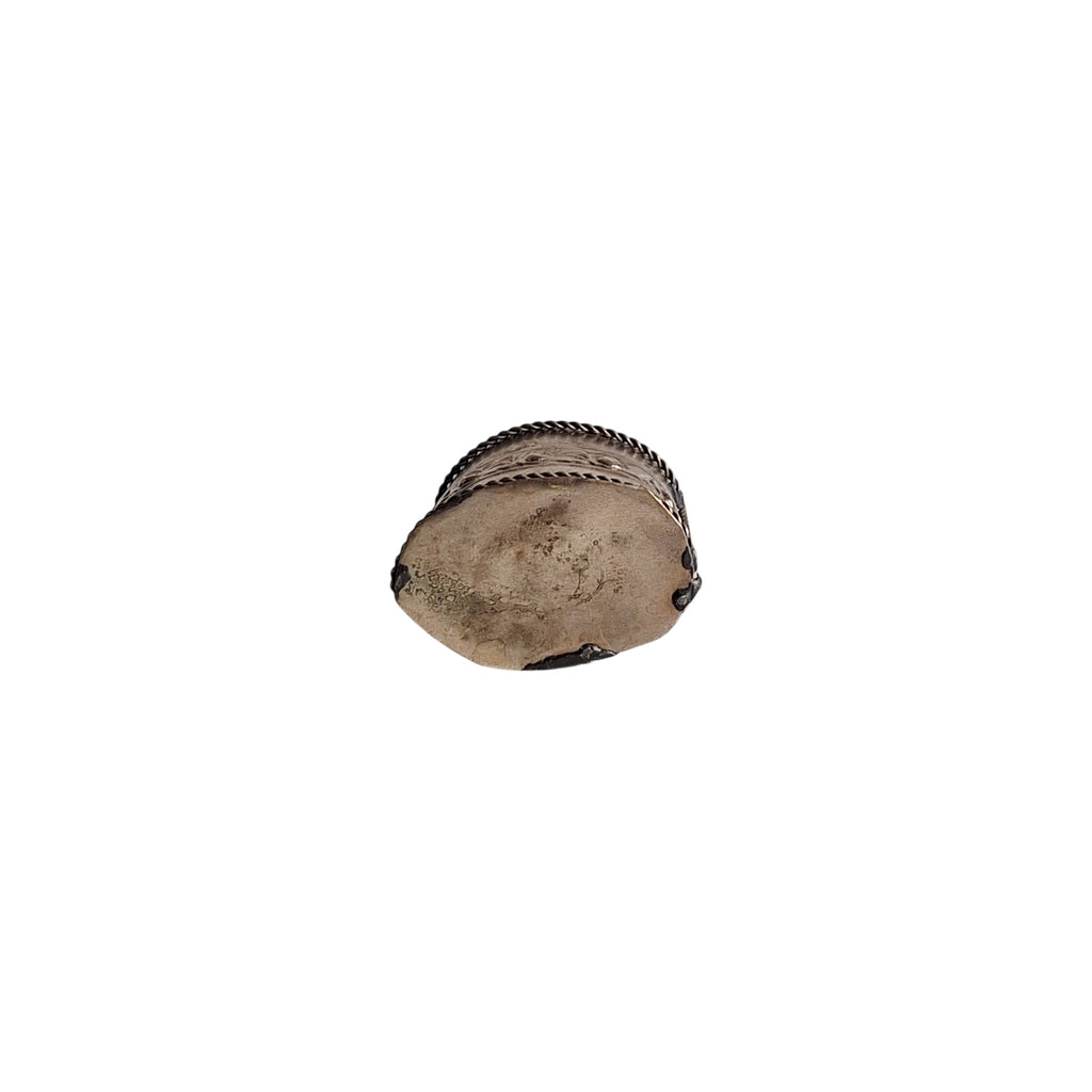 Silver-Plated Pill Box with Embossed Floral Motif – Repoussé Decoration, Antique Patina