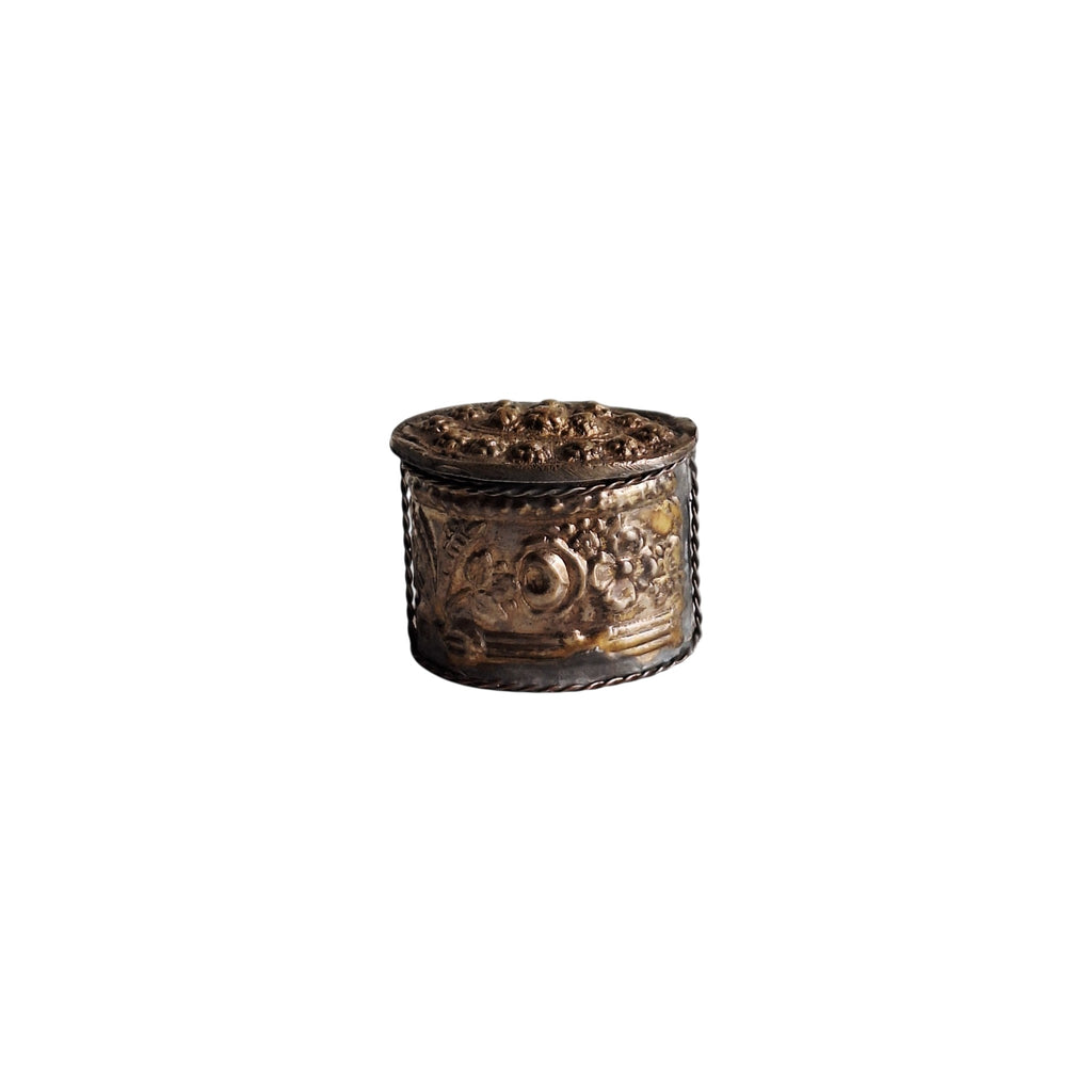 Silver Plated Pill Box with Embossed Floral Motif – Repoussé Technique, Antique Patina