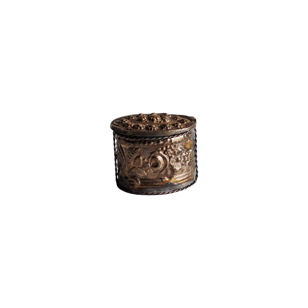 Silver Plated Pill Box with Embossed Floral Motif – Repoussé Technique, Antique Patina